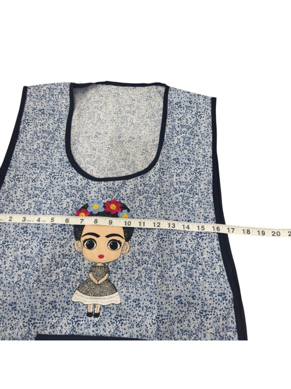 Apron Women One Size Blue Floral Frida-Inspired Embroidered Pockets Tie Closure - Picture 4 of 8